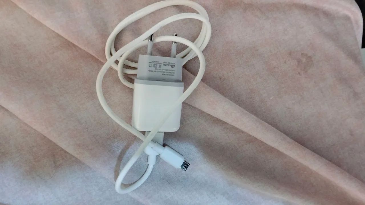 Carregador de telefone  - Foto 3
