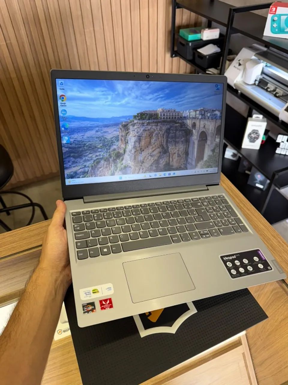 Notebook Lenovo Ryzen 5 vega 8 2gb (Anápolis)