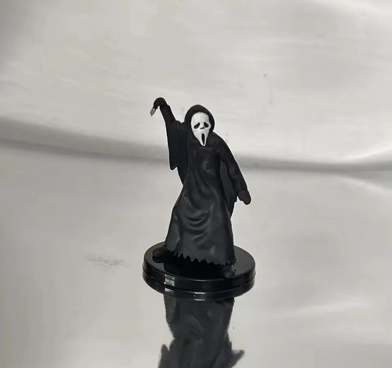 Boneco miniatura Ghostface - Foto 2