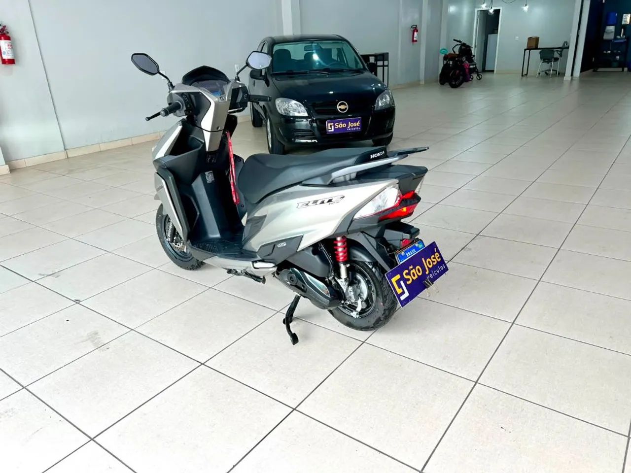 ELITE 125 - Único Dono! 1400 kms! - Foto 3