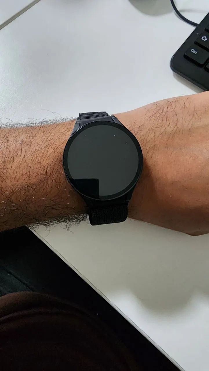 Galaxy watch 4 + capa protetora + pulseira de engrenagem  - Foto 2