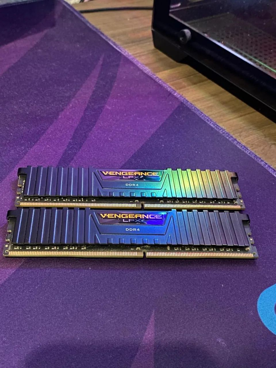 Memória RAM DDR4 16GB (2x8GB) 2400MHz - Memória RAM - Parque