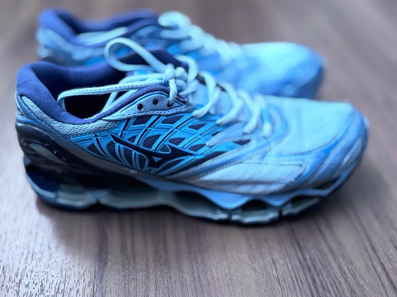 Tenis Mizuno azul Prophecy - Foto 4
