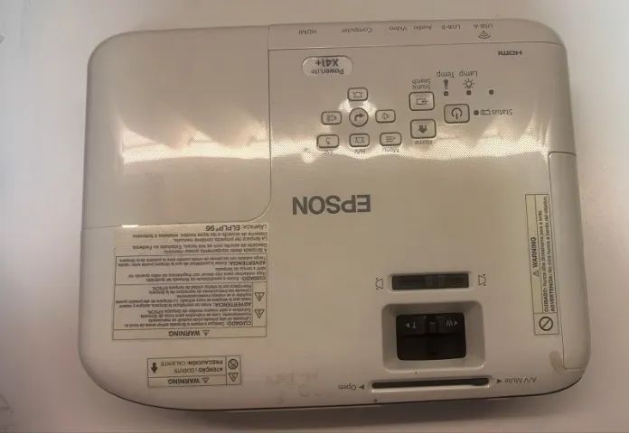 Projetor Epson PowerLite X41+  - Foto 2