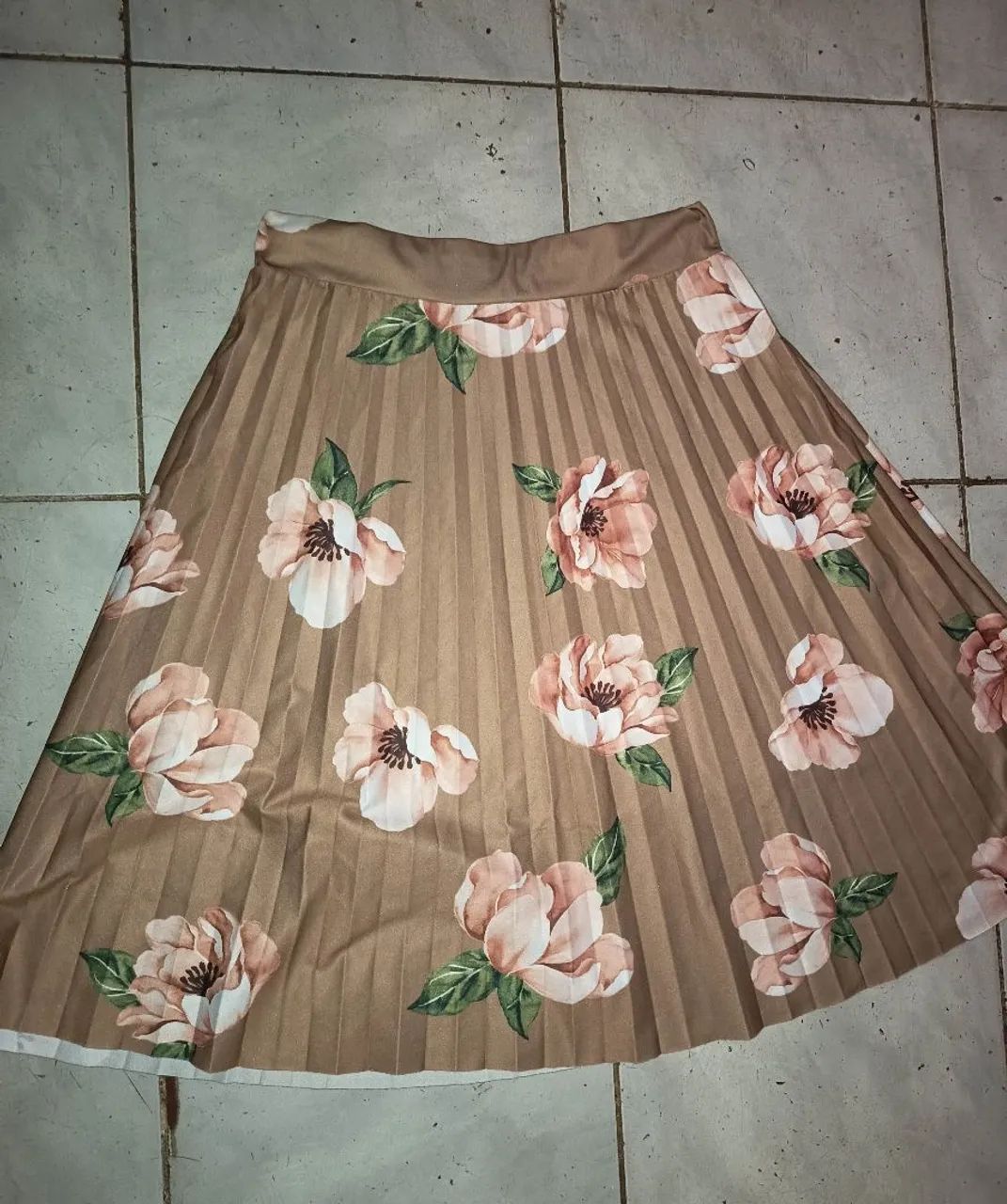 Saias e Blusas - Foto 2