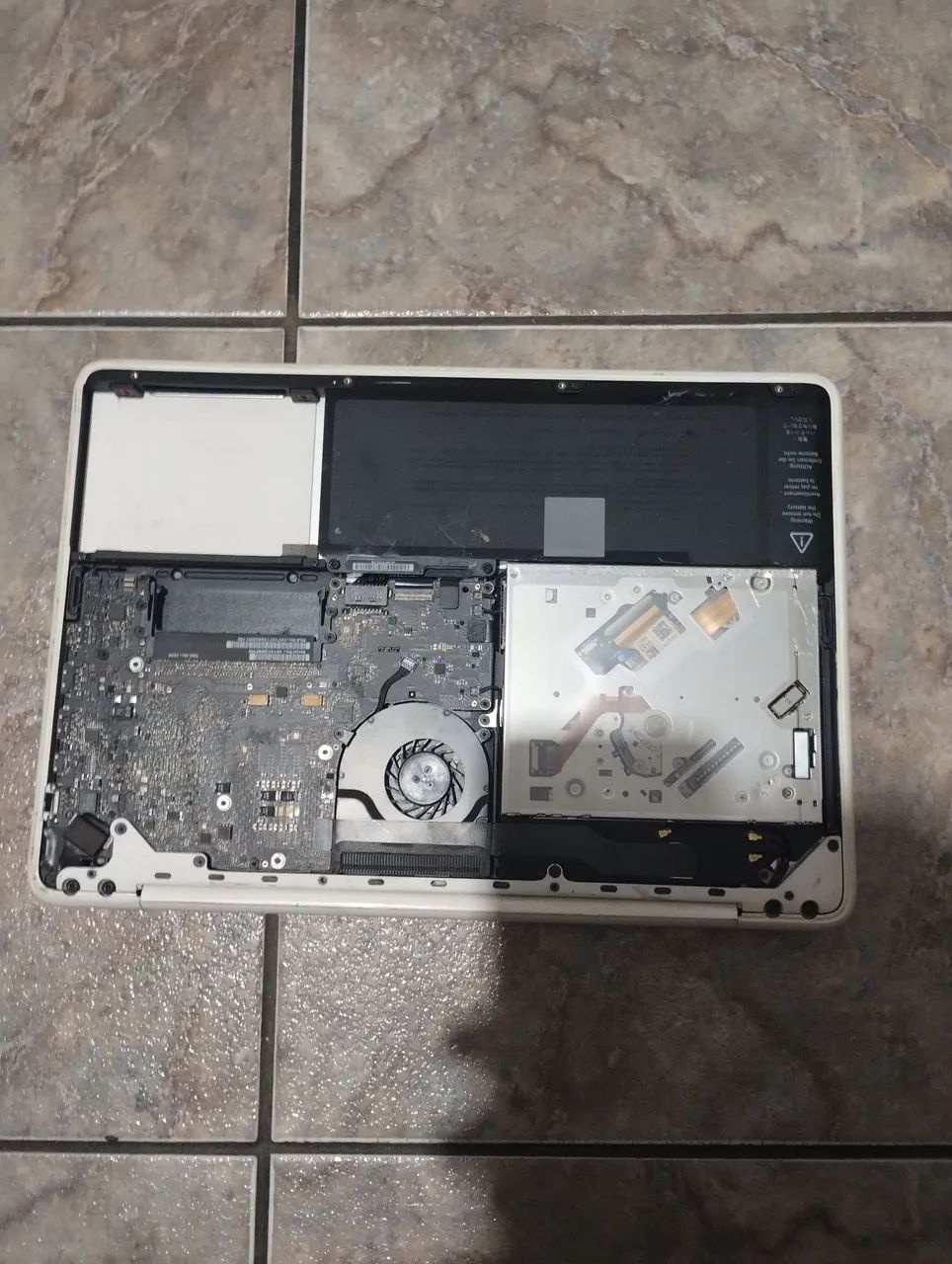 MacBook p peças ou reparo leia - Foto 4