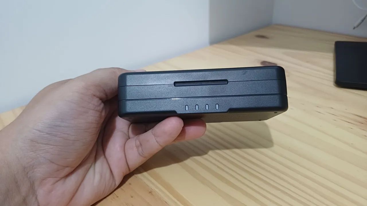 Microfone Sem Fio Lapela Ulanzi (Duplo) - Com Estojo de Carregamento (Impecável) - Foto 2