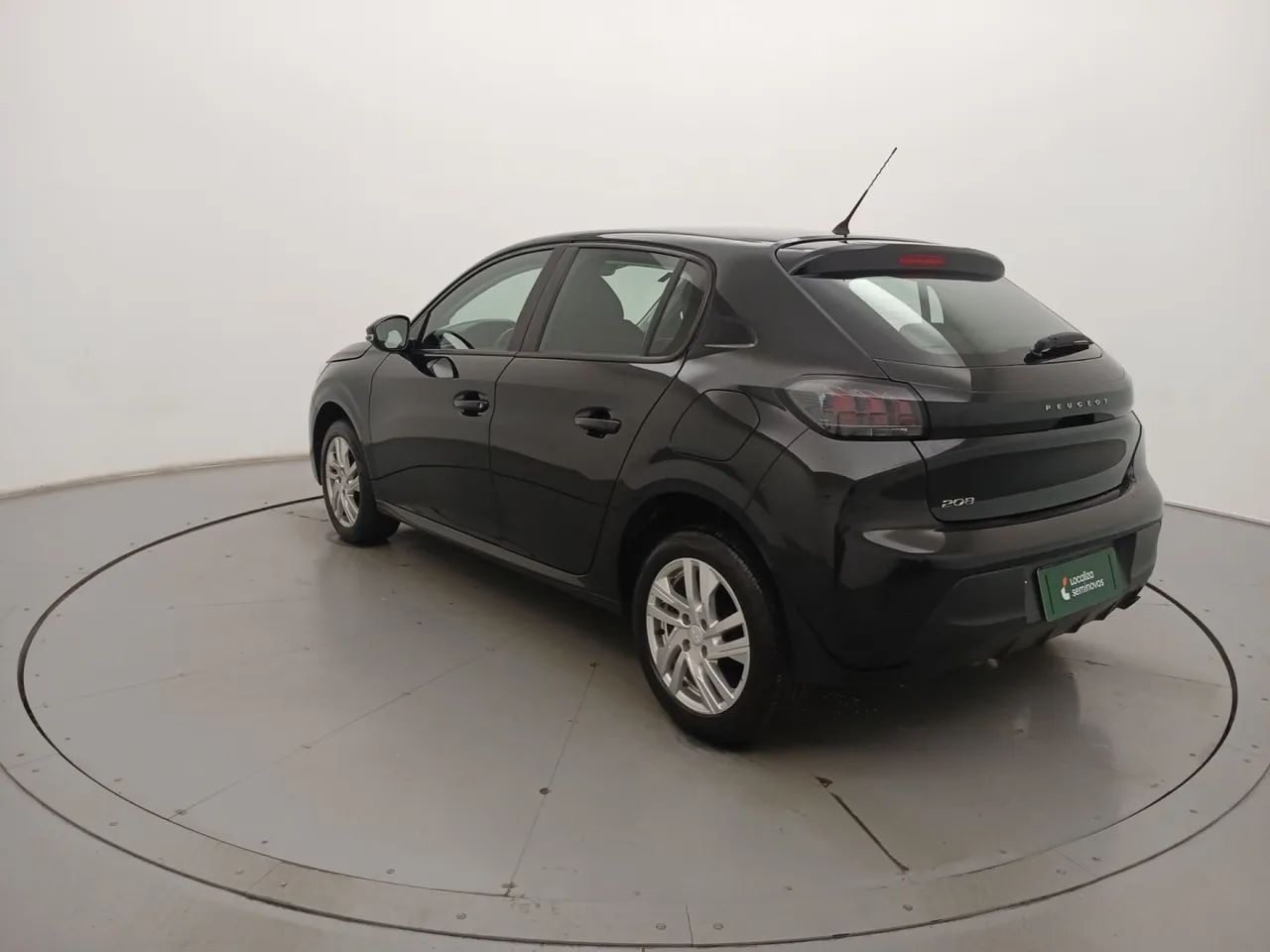 Peugeot 208 Active 1.6 Flex 16V 5p Aut., foto 3 de 16
