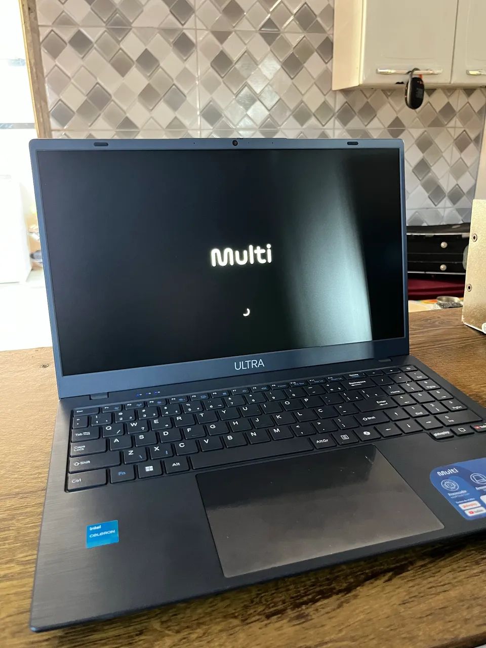 VENDO NOTEBOOK MULTI ULTRA  - Foto 4