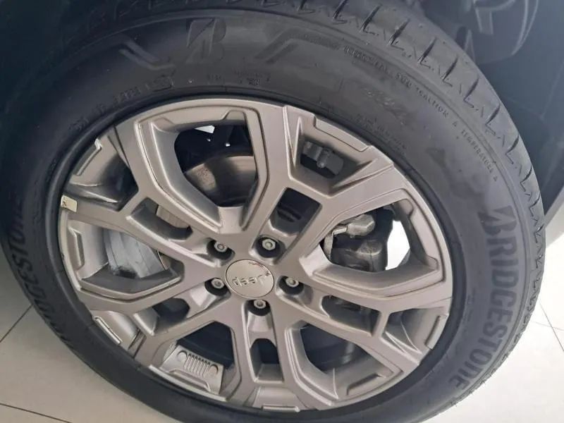 Jeep Renegade Longitude T270 1.3 Turbo 4x2 Aut., foto 9 de 10