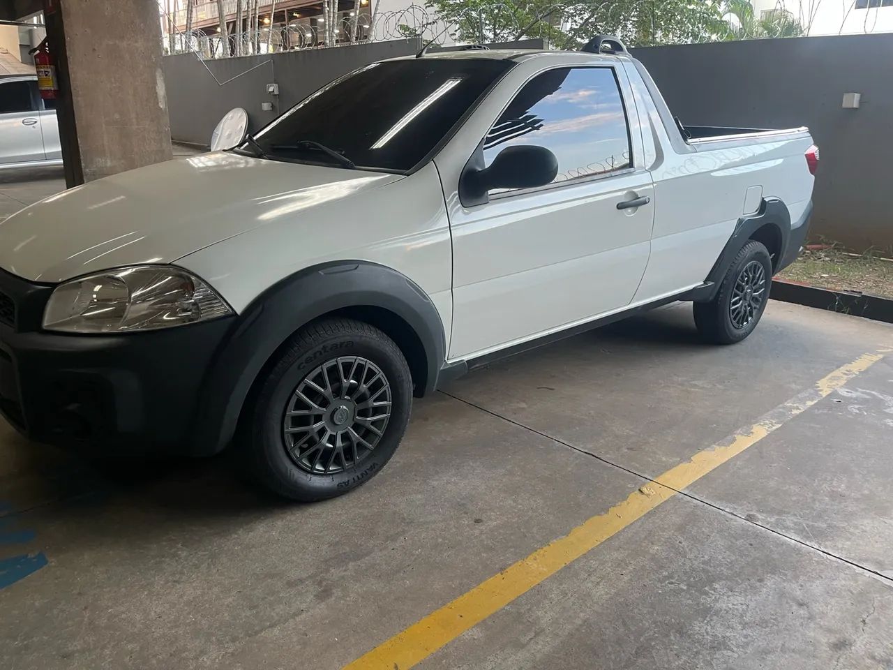 Fiat Strada Working Hard 1.4 Fire Flex 8V CS 2020 - Foto 2