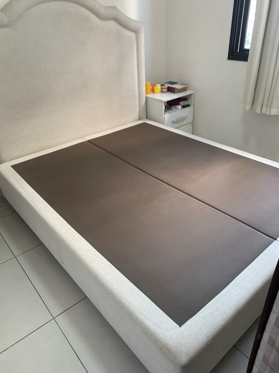 Cama box queen e cabiceira Novos - Foto 5