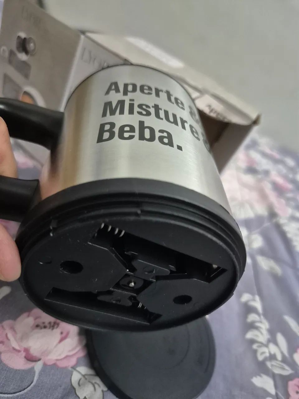 Caneca térmica e Mixer LYOR a pilha - Foto 4