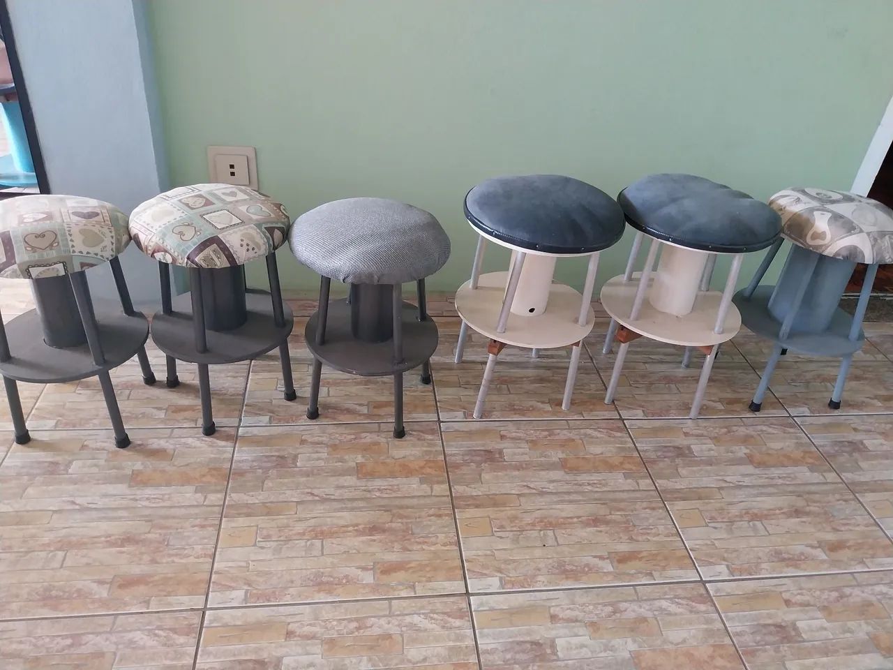 Vendo banquetas em ótimo estado.  - Foto 2