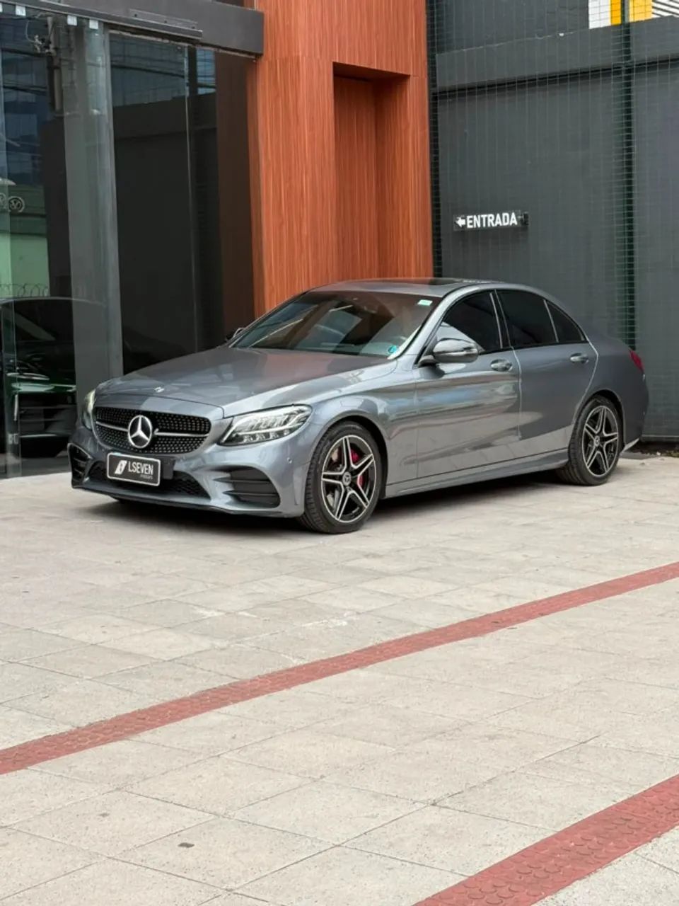 Mercedes-Benz C-300 Sport 2.0 16V Aut. 2019