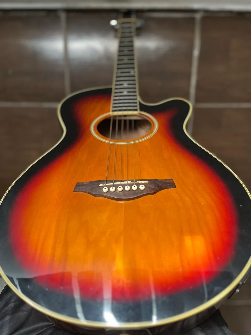 Violão elétrico em perfeito estado - Foto 5