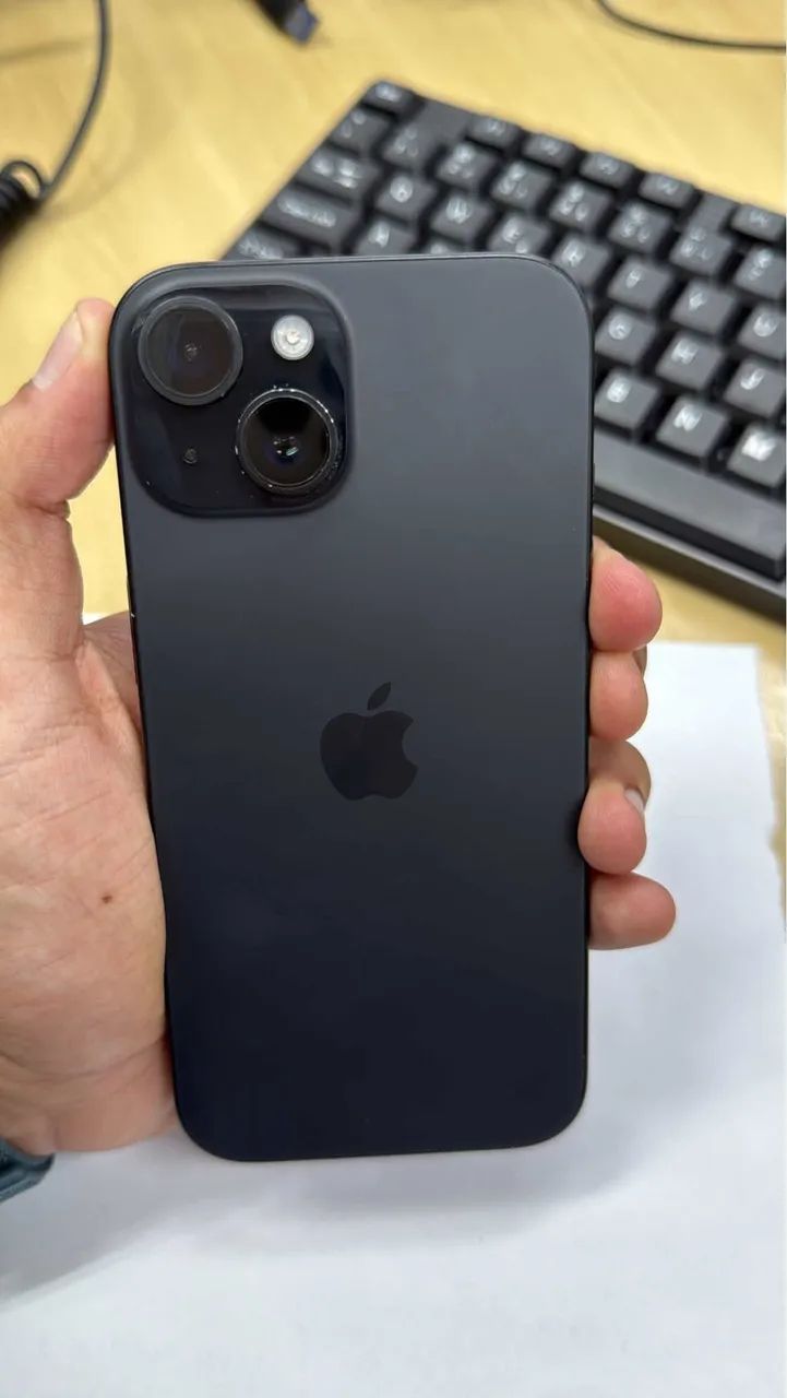 iPhone 15 - 128gb