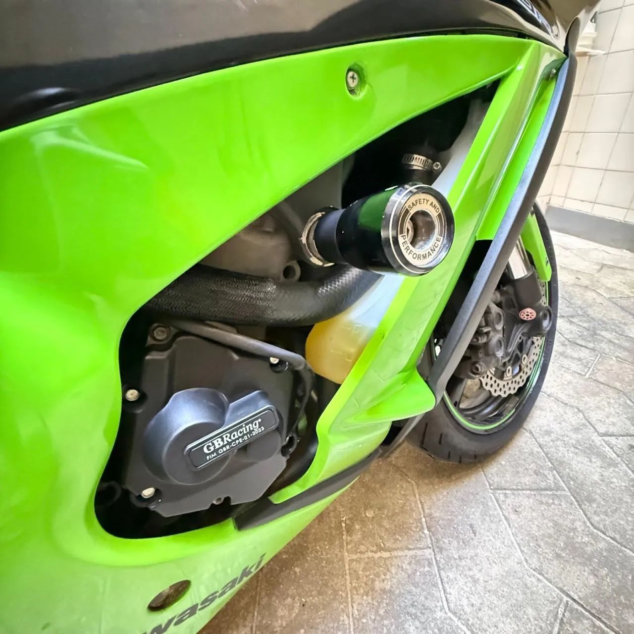 Kawasaki Zx-10/ Zx-10r 1000cc 2012 - 1521154796 | OLX