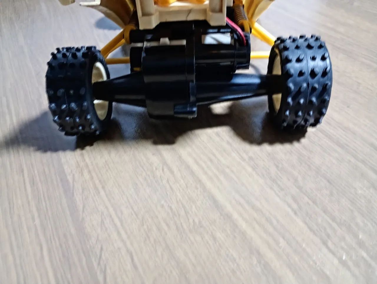 Carrinho RC anos 80 - Foto 2