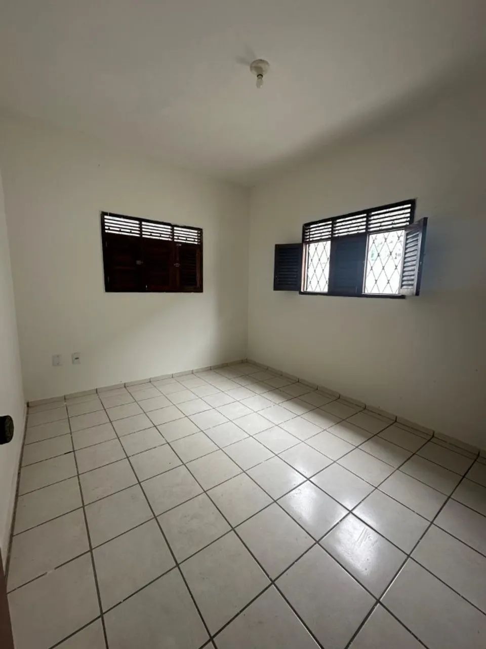 CASA BANCARIOS 3 QUARTOS - Foto 3