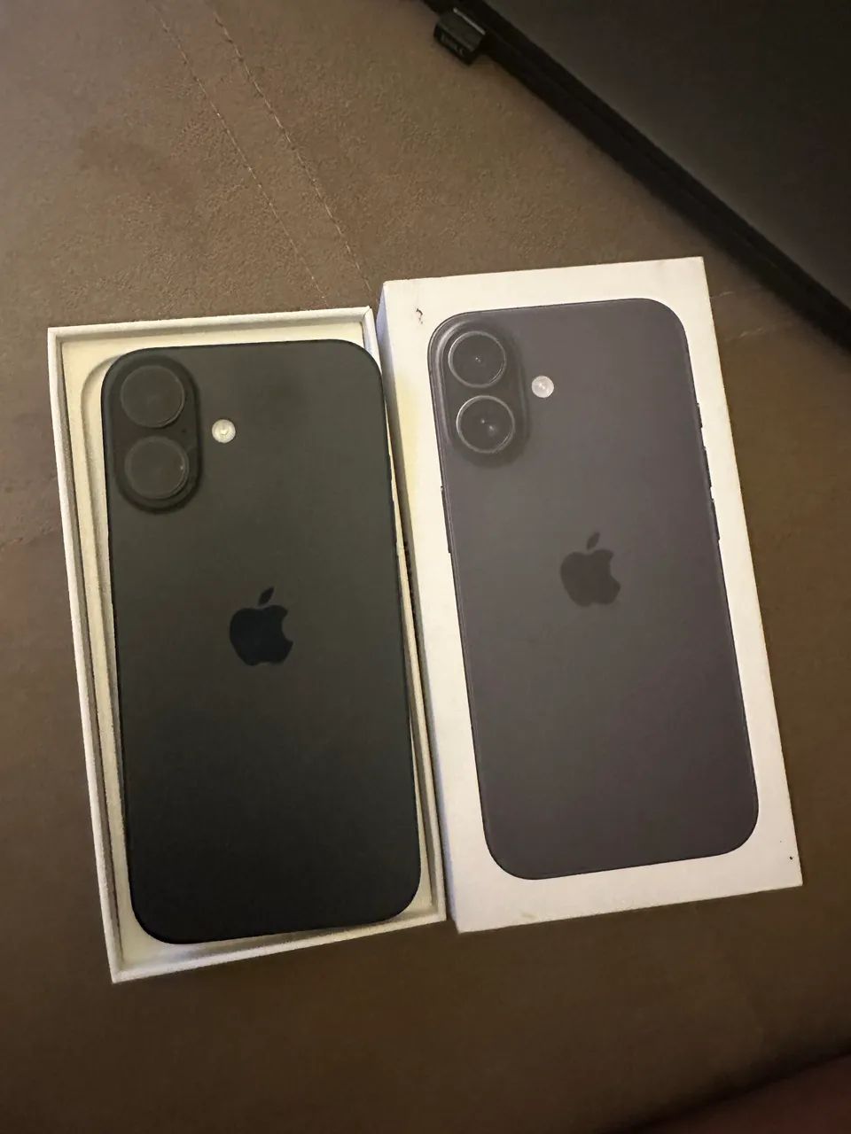 iPhone 16 256GB - Foto 3