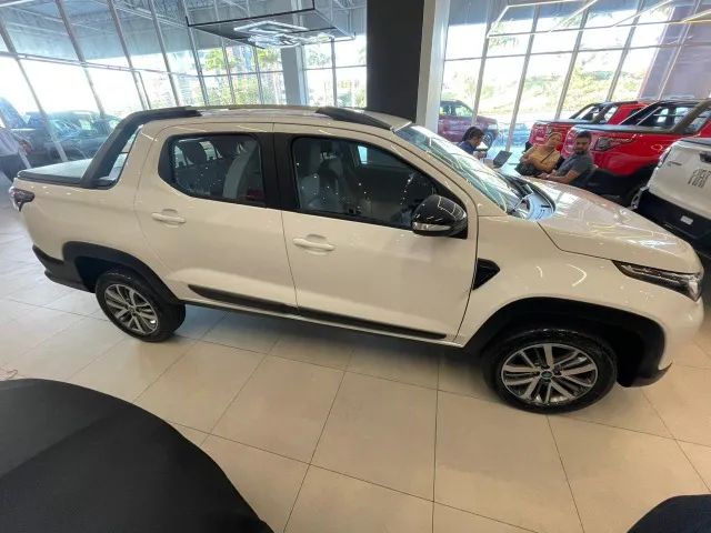 Fiat Strada Volcano 1.3 Flex 8V CD Aut. 2027 - Foto 2