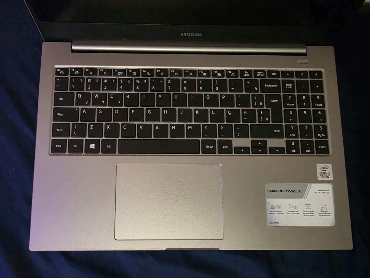 Samsung Book E30 i3 10TH GEN 4GB de RAM 256SSD - Foto 5