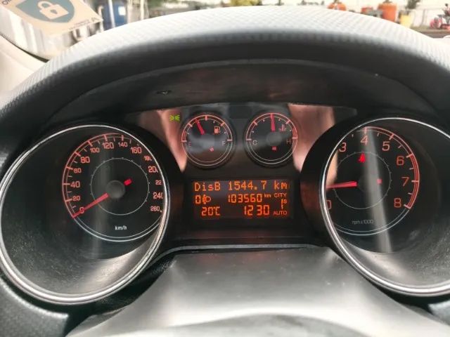 Fiat Bravo Absolute Dualogic 1.8 Flex 16V 5P 2012 - Foto 2