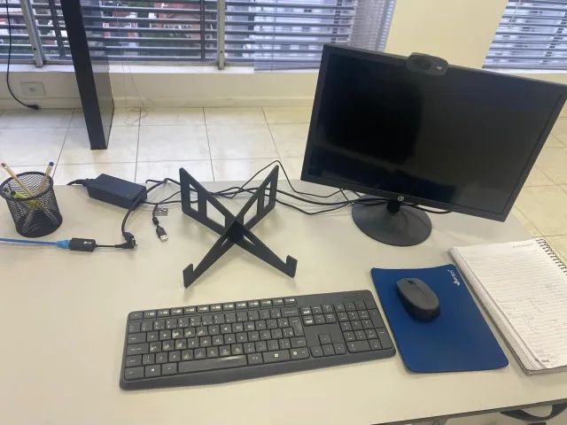 Mesa e cadeira de escritório (ou home office) - Foto 2