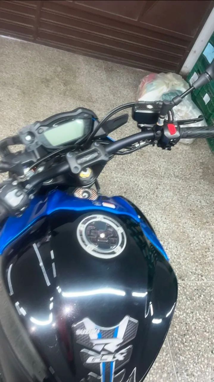 Suzuki 1000 2021 - 1495594567 | OLX