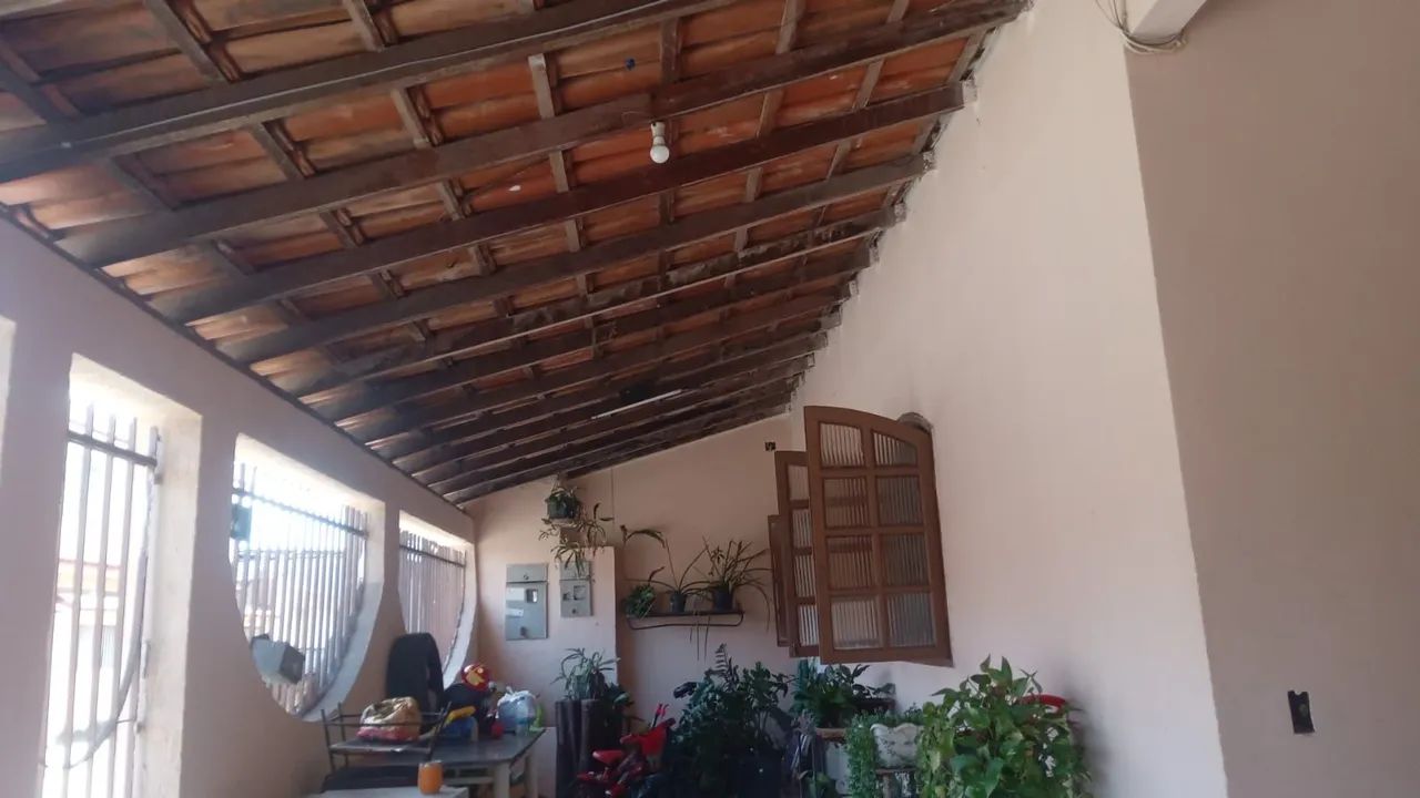 Vende-se 3 casas no Ibes V.V  ES 