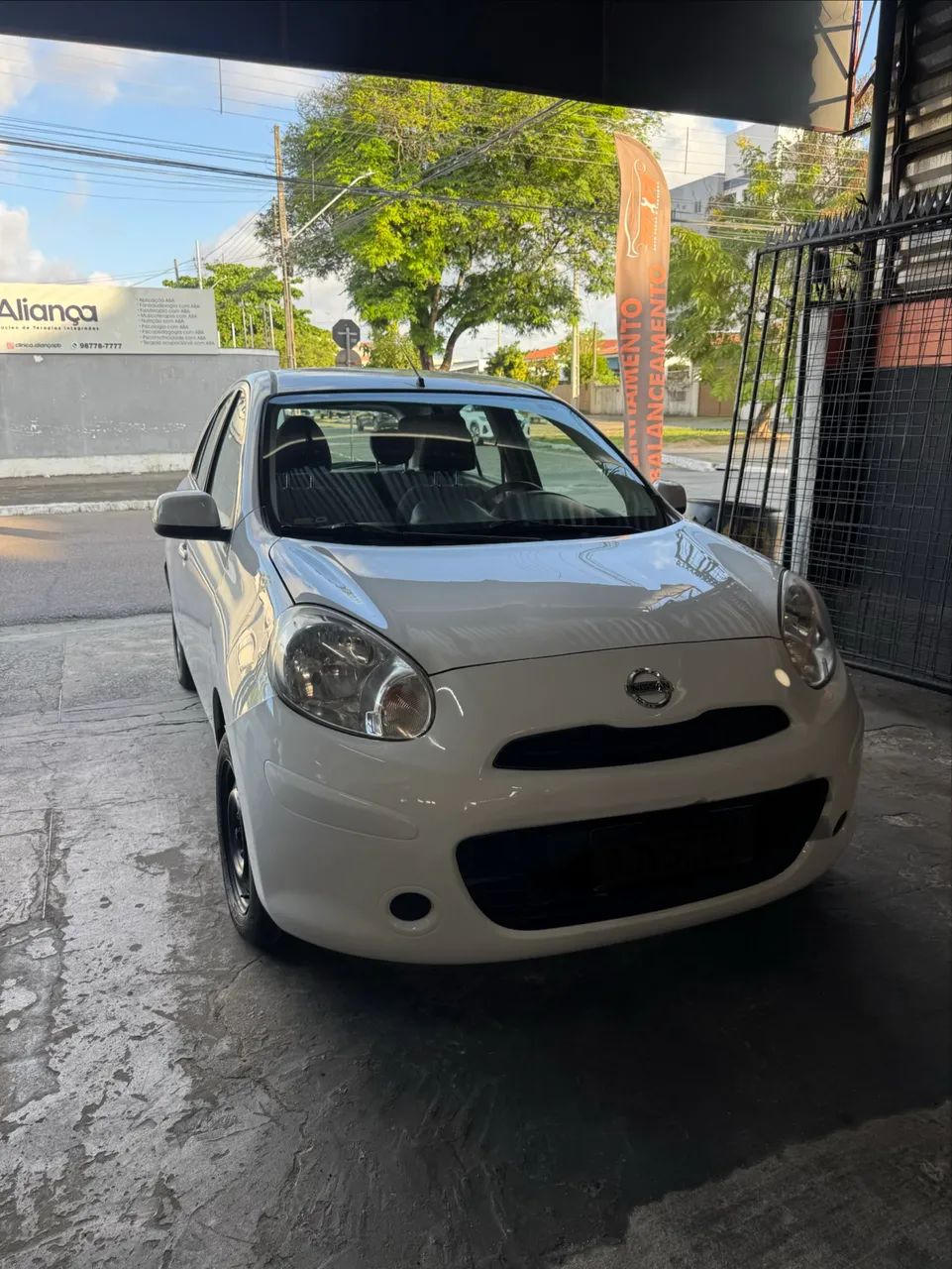 Nissan March MARCH S 1.0 16V Flex Fuel 5p 2014
