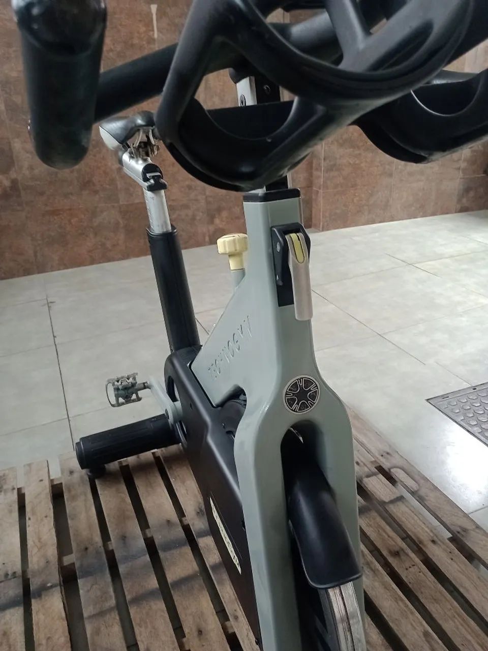 Spinning technogym  - Foto 3