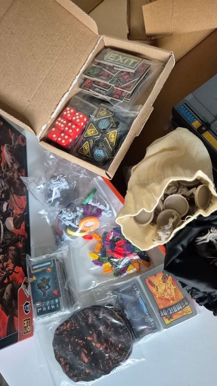 Jogo Zombicide Invader - Foto 4