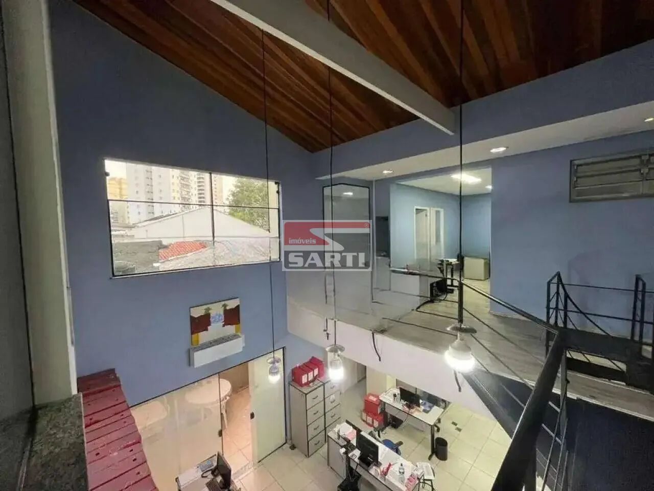 EXCELENTE IMÓVEL COMERCIAL BEM AMPLO PRÓXIMO Á ESTAÇÃO DO METRÔ - Foto 2