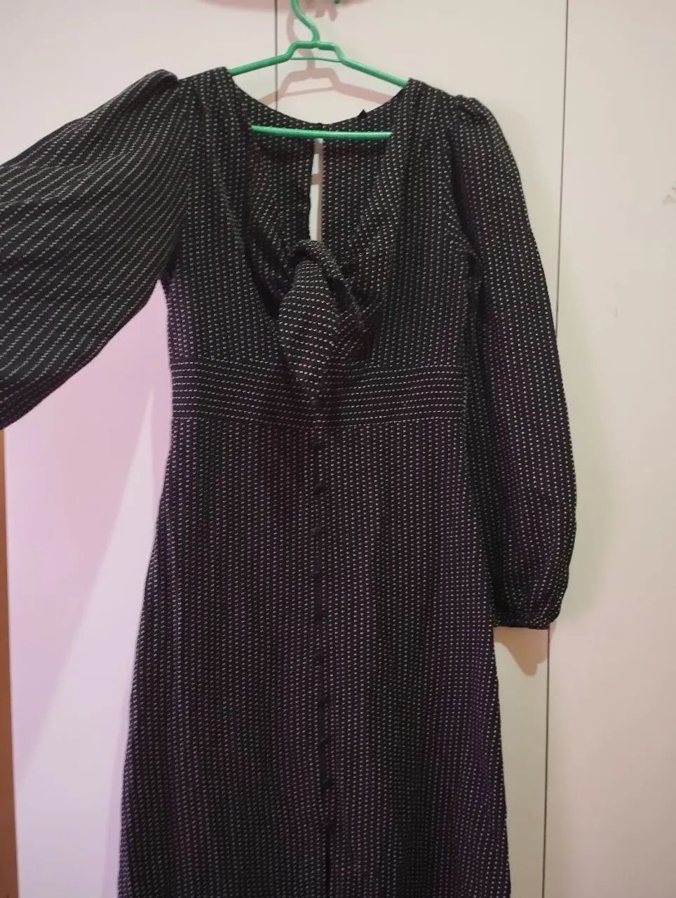 Vestido preto bolinha - Foto 3