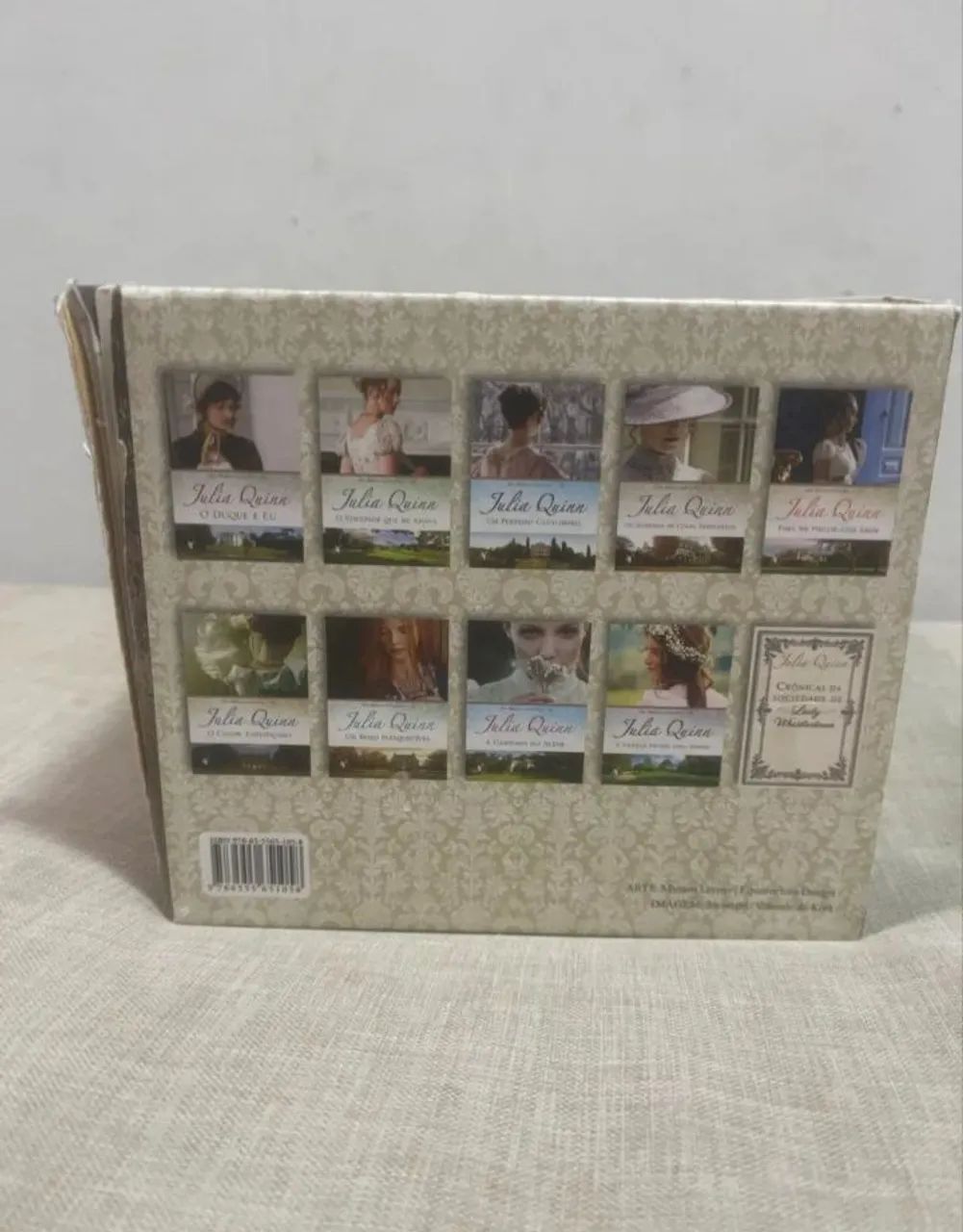 Vendo o Box Os Brigertons completo usado - Foto 2