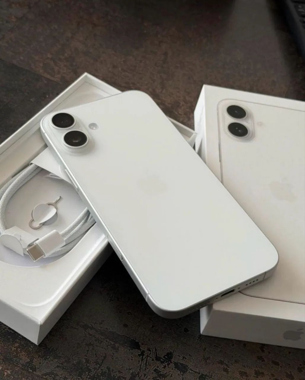 IPHONE 16 128g ( 5 meses de uso ) - Foto 4