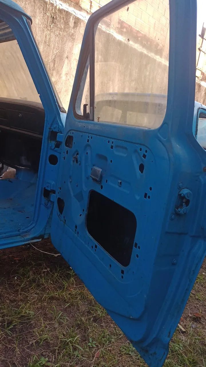 Cabine Ford F600 - Foto 5
