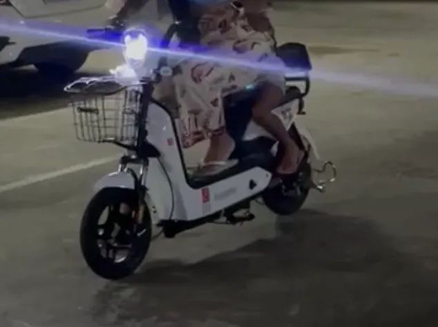 Bicicleta elétrica  - Foto 2