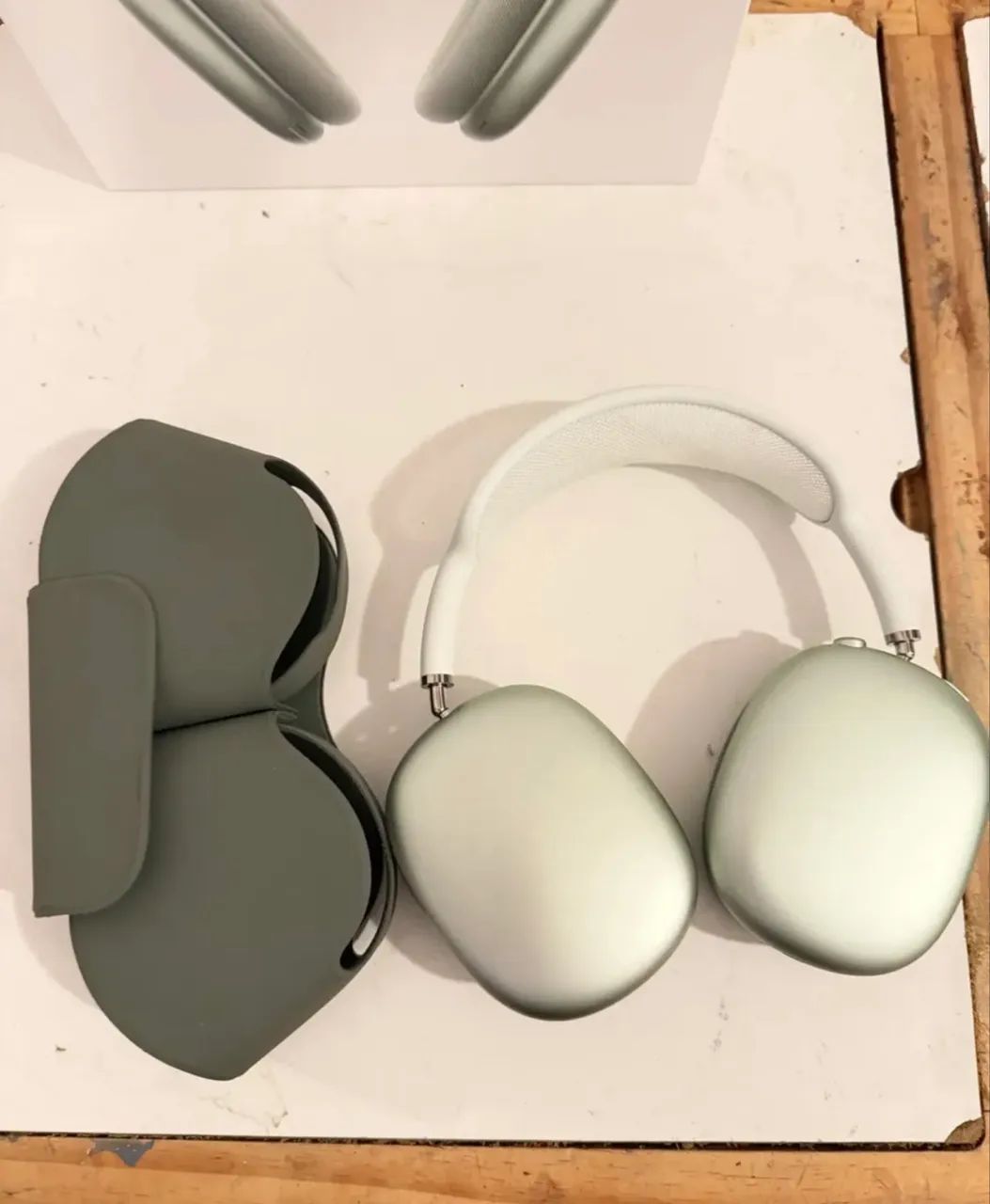 AirpodsMax 2 