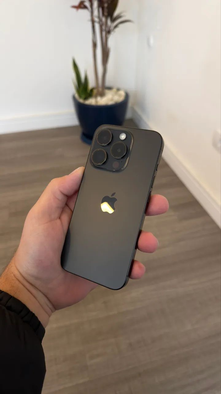 iPhone 15 pro 128gb Preto  - Foto 3