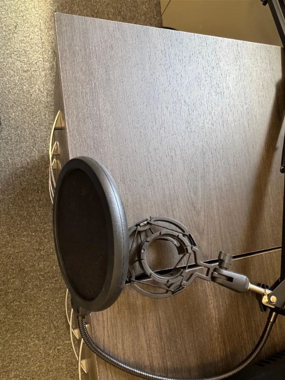 Suporte Microfone, com schock mouth e Neewer - Foto 2