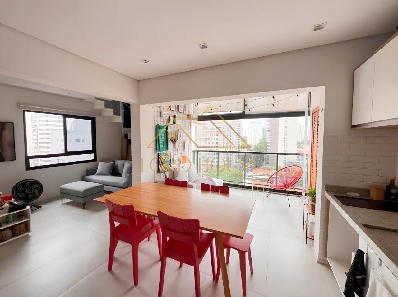 Apartamento Duplex à venda com 65m², Vila Olímpia - SP