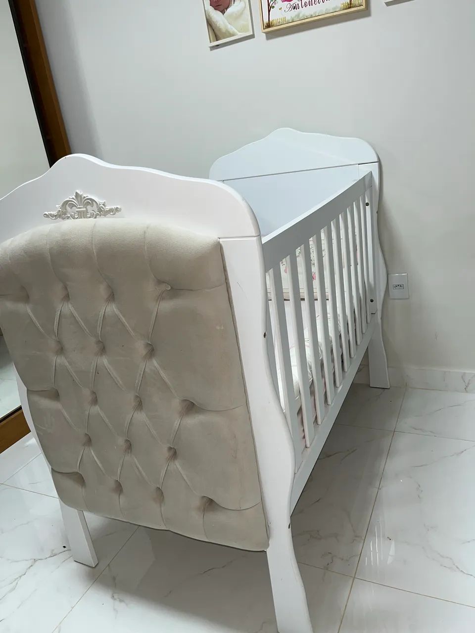 Berço Americano que Vira Cama com Capitonê - Foto 3