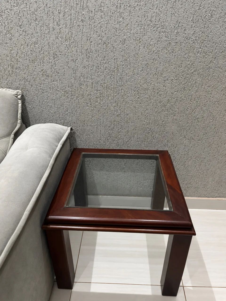 Mesinha de canto 