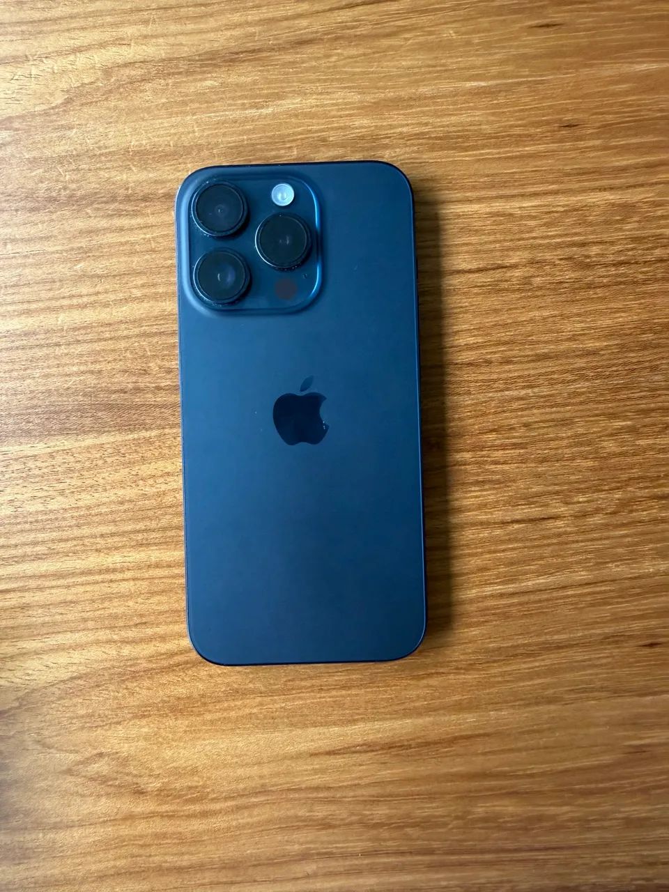 iPhone 15 pro - em ótimas condições  - Foto 2