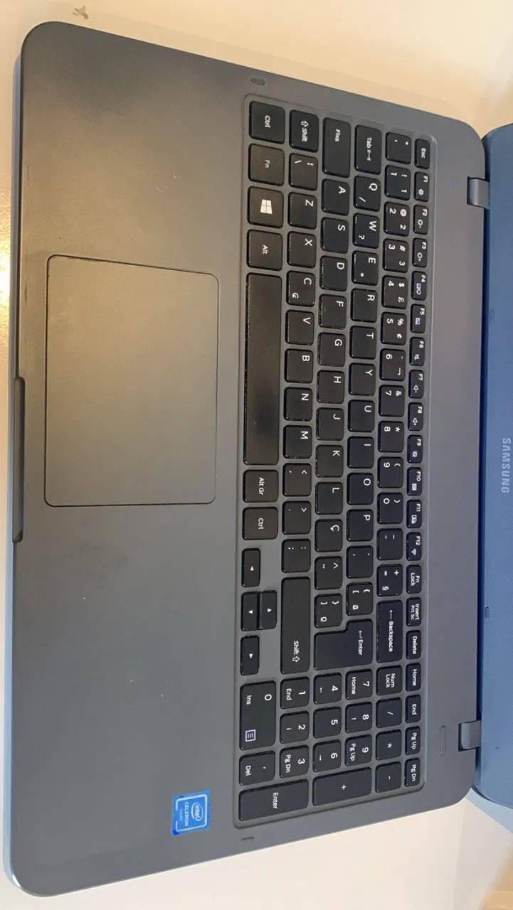 Notebook Samsung Essentials E20  - Foto 4