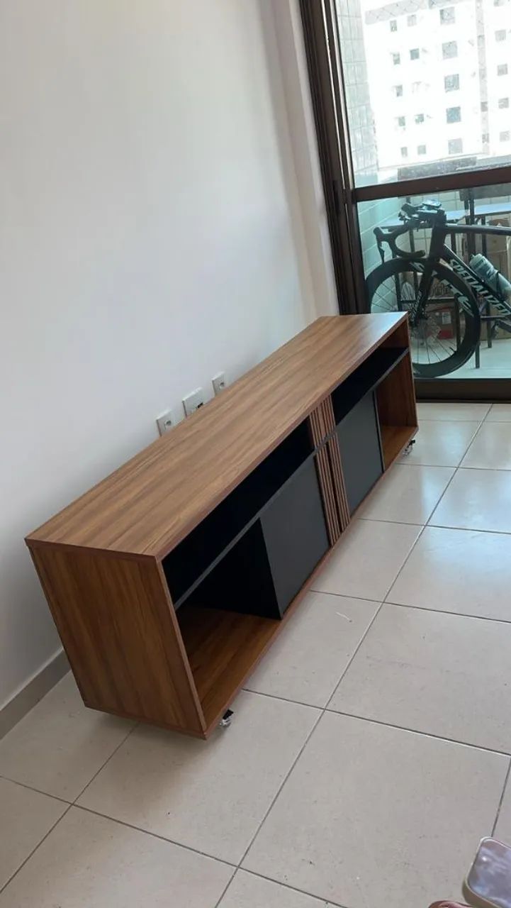 Rack para 70 polegadas 1.80417563281489940481