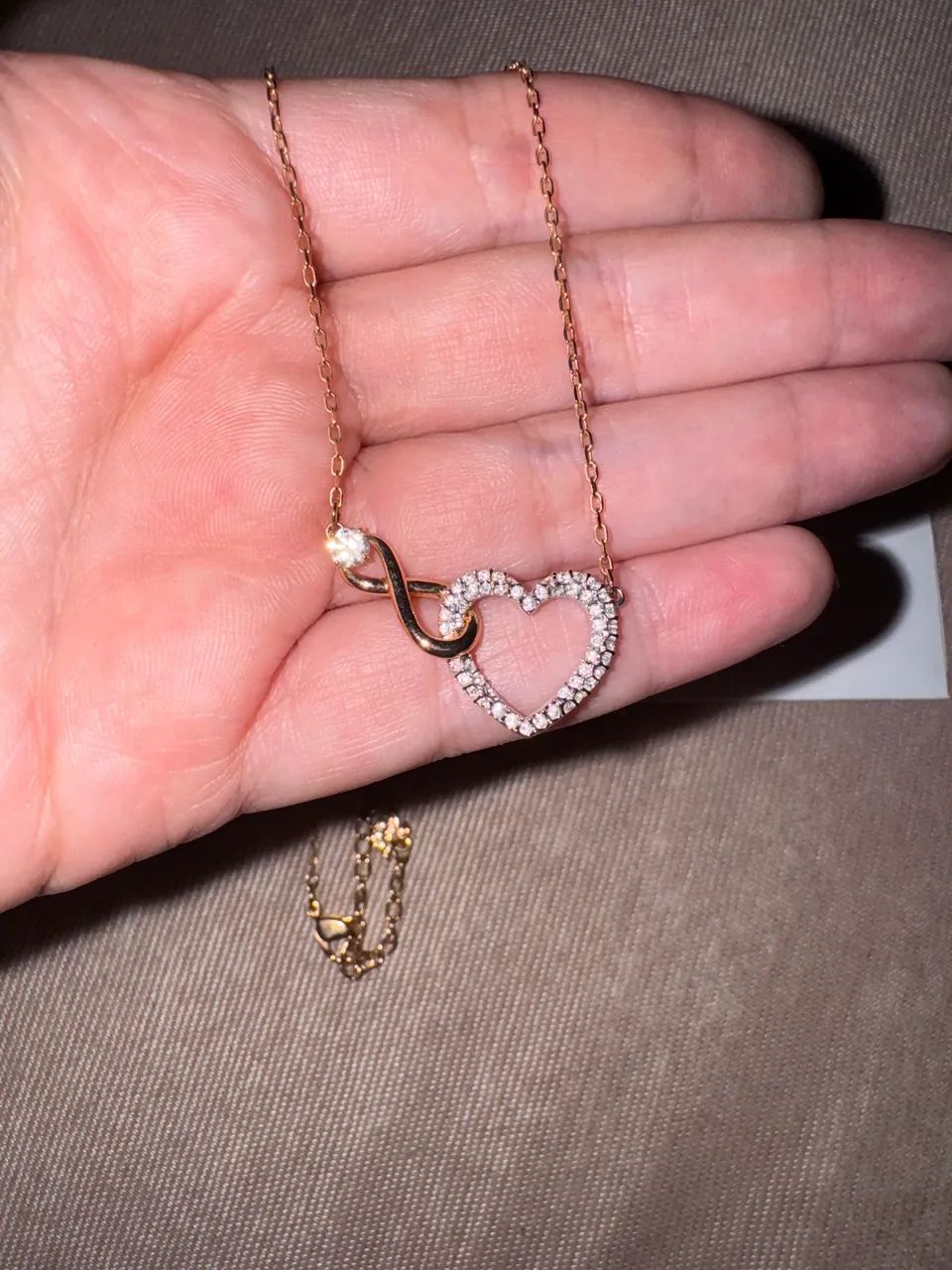 Colar Swarovski Infinity Heart